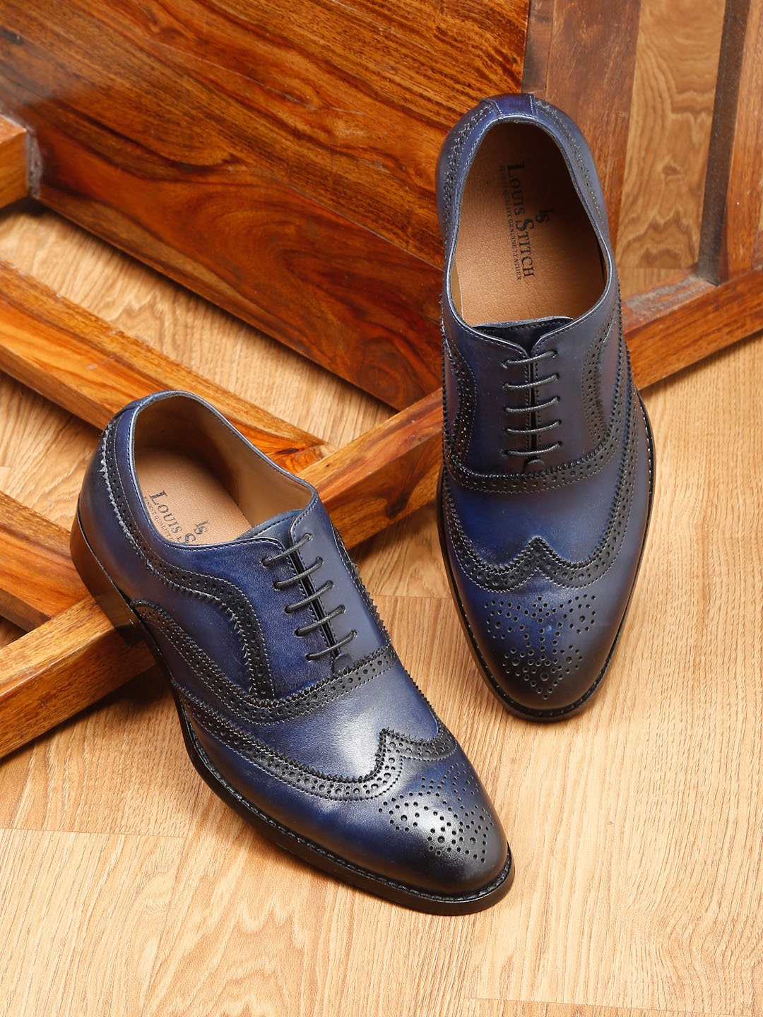 

LOUIS STITCH Men Perforated Leather Formal Borgues, Navy blue