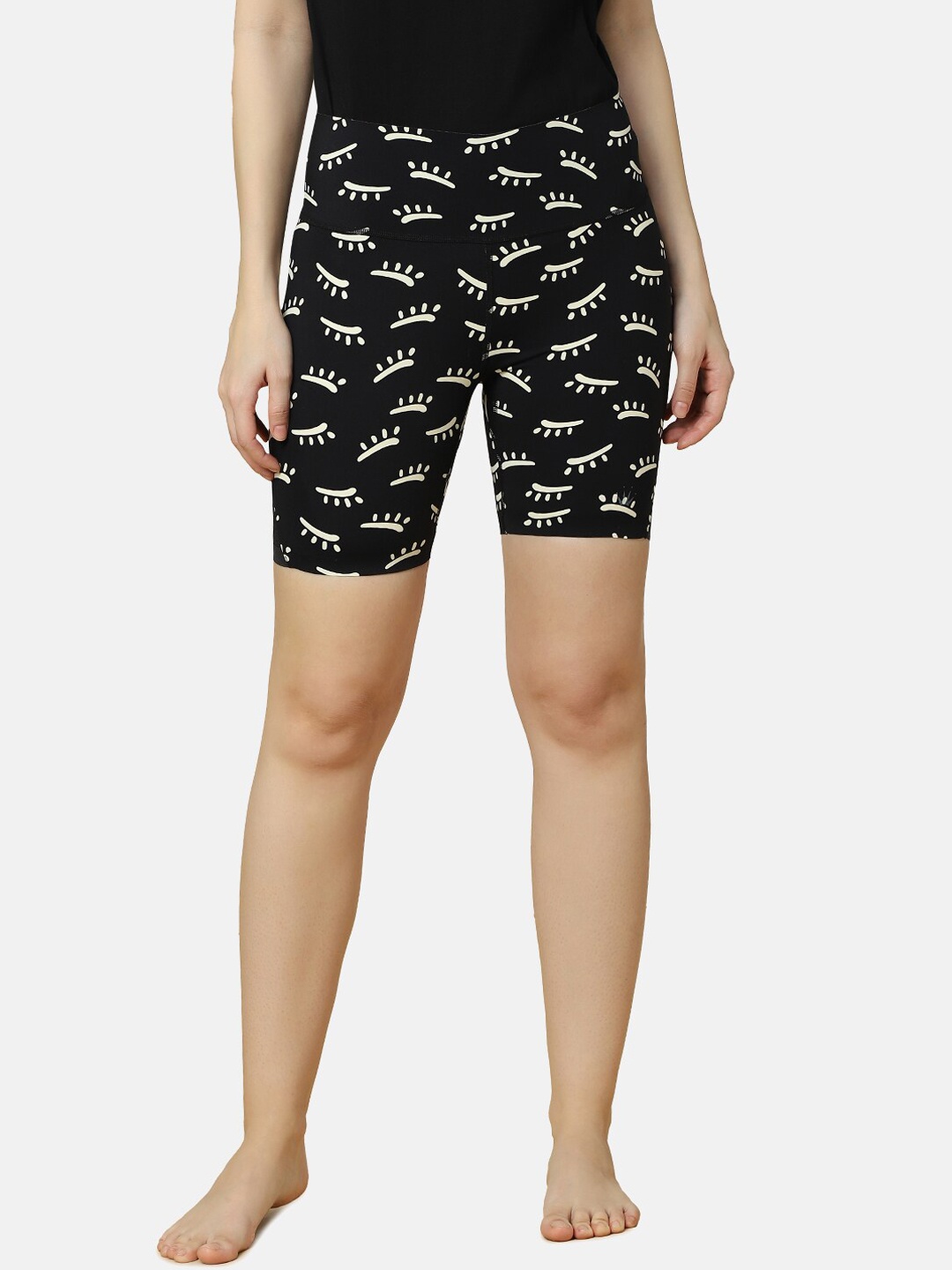 

Triumph Women Conversational Printed Lounge Shorts, Black
