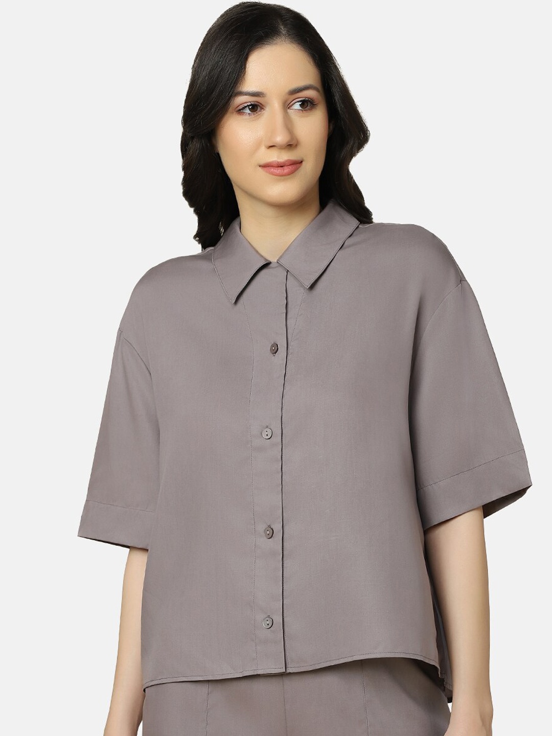 Triumph Spread Collar Drop-Shoulder Sleeves Casual Boxy Shirt, Grey