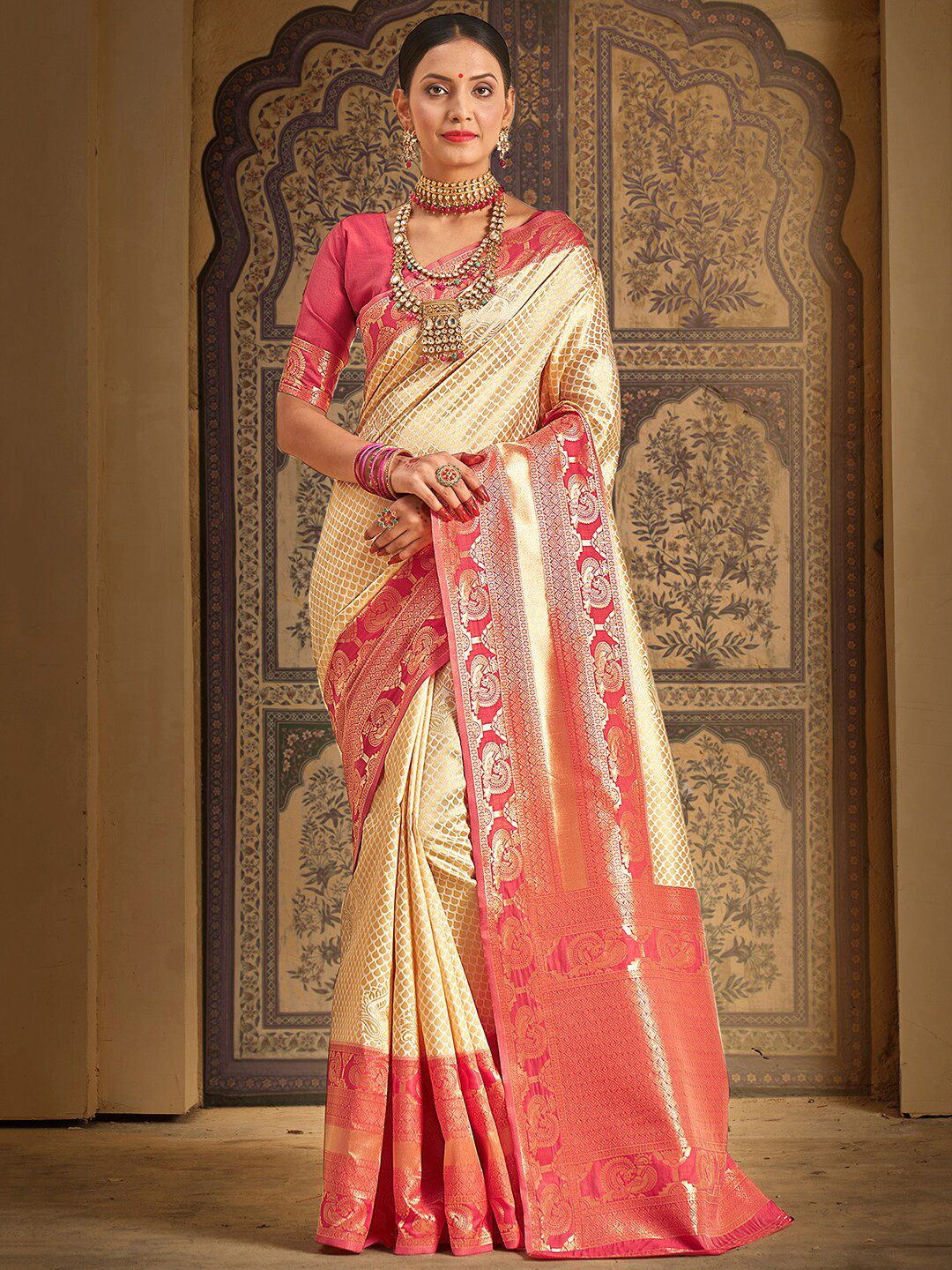 

Saree mall Ethnic Motifs Zari Silk Blend Kanjeevaram Sarees, Cream