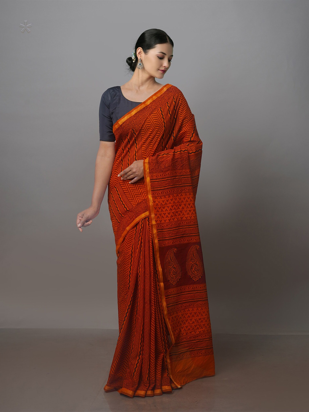 

Unnati Silks Geometric Printed Chanderi Zari Saree, Orange