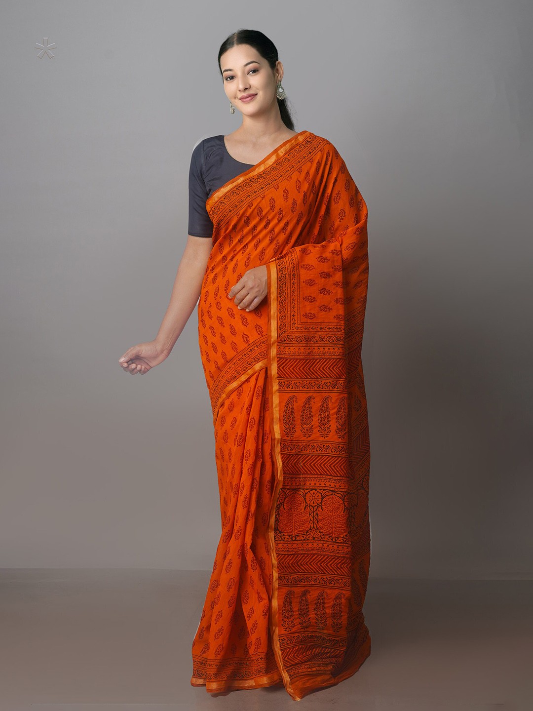

Unnati Silks Ethnic Mofits Printed Zari Chanderi Saree, Orange