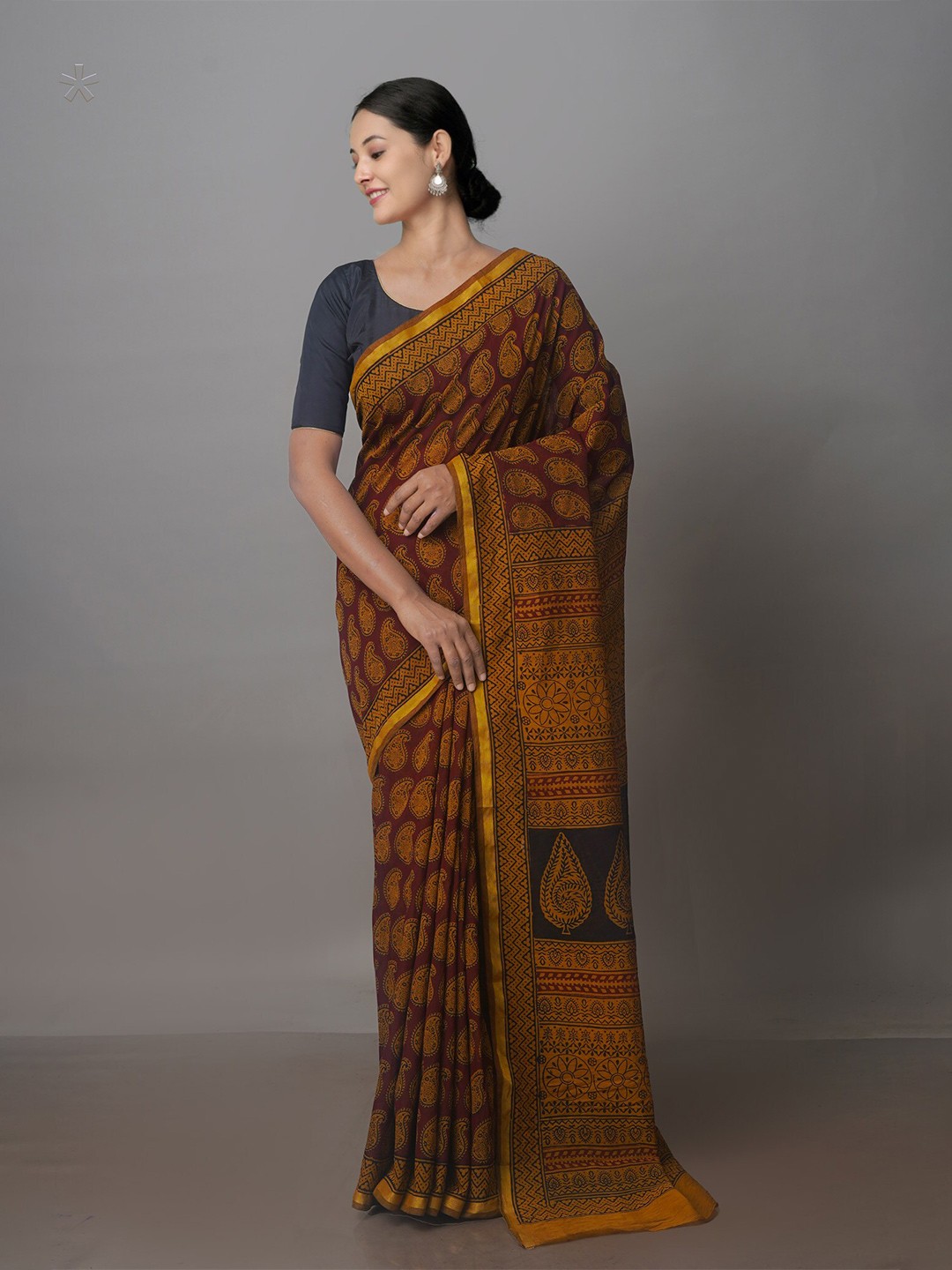 

Unnati Silks Paisley Printed Zari Chanderi Saree, Maroon