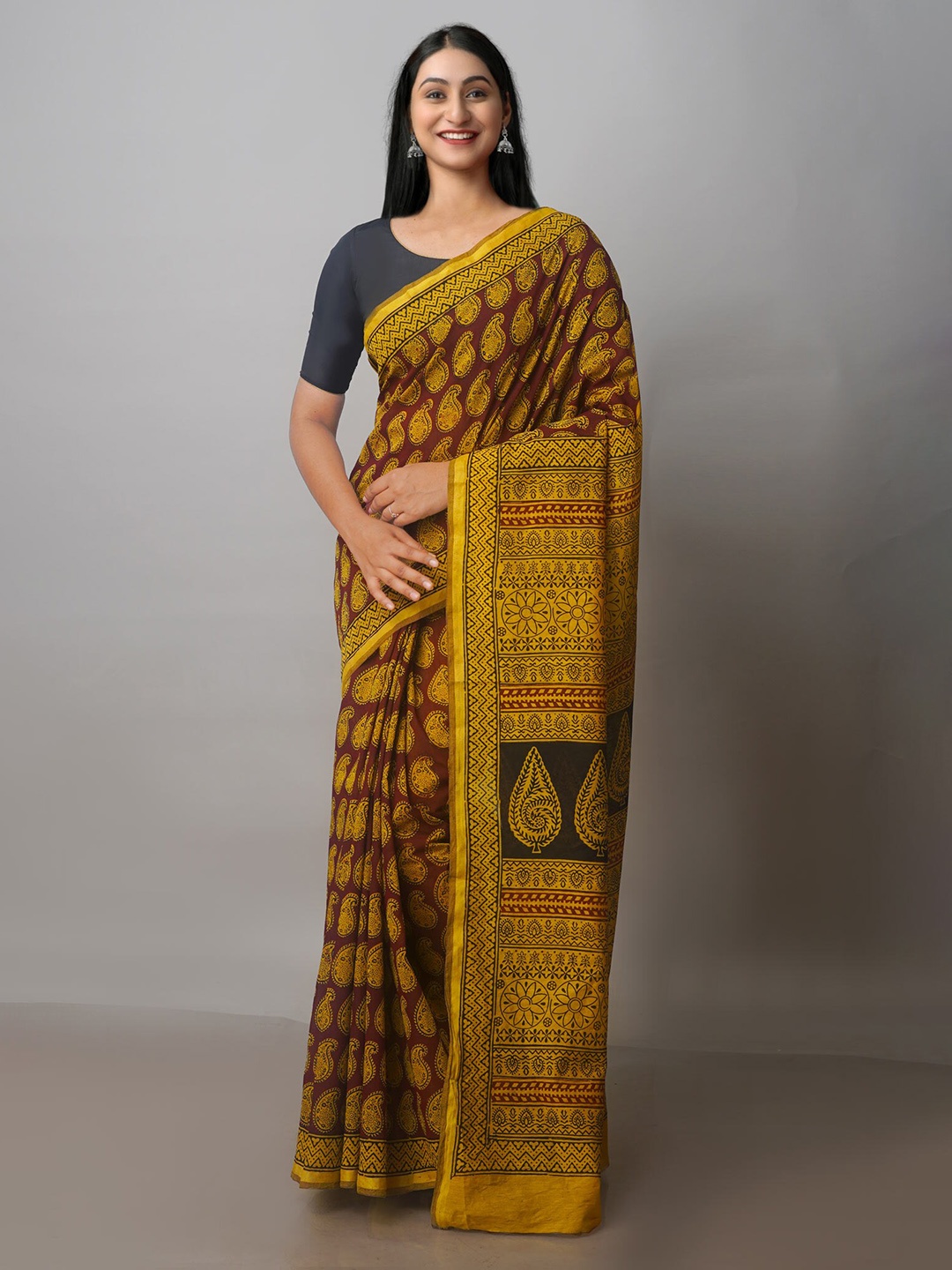 

Unnati Silks Paisley Printed Zari Chanderi Saree, Maroon