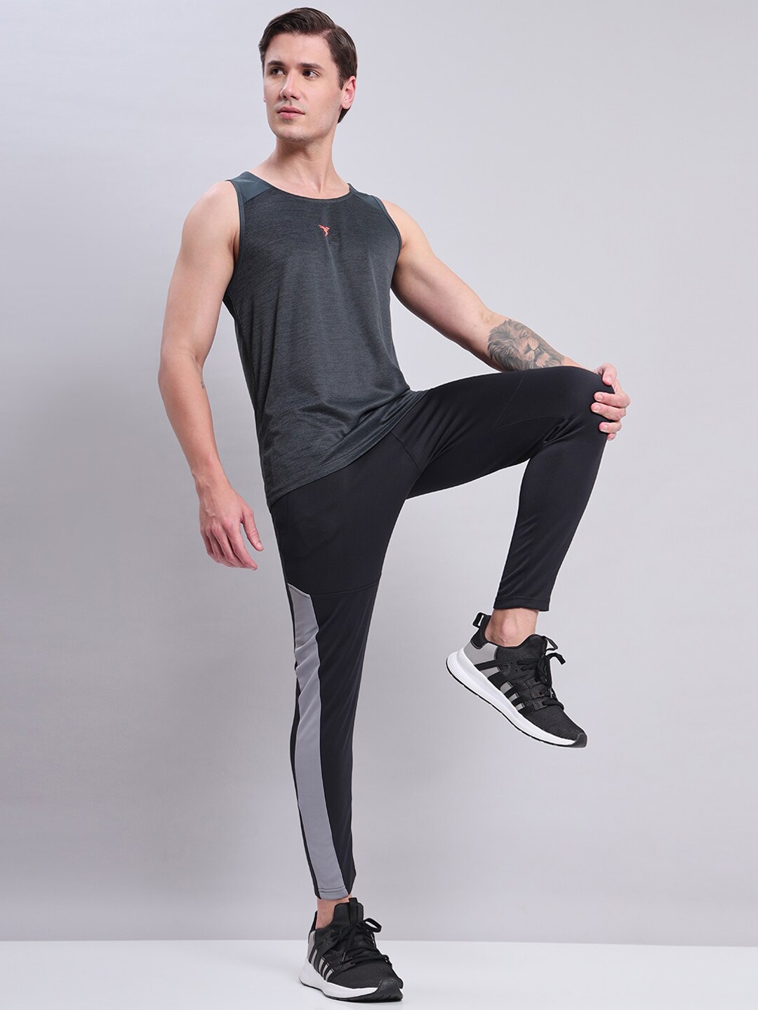 

Technosport Anti-Microbial Gym Vest, Charcoal