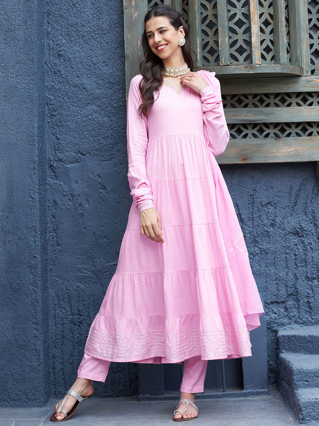 

Shae by SASSAFRAS Tiered Gotta Patti Kurta with Trousers & With Dupatta, Pink