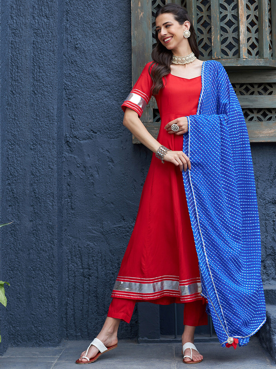 

Shae by SASSAFRAS Regular A-Line Kurta With Trousers & Dupatta, Red
