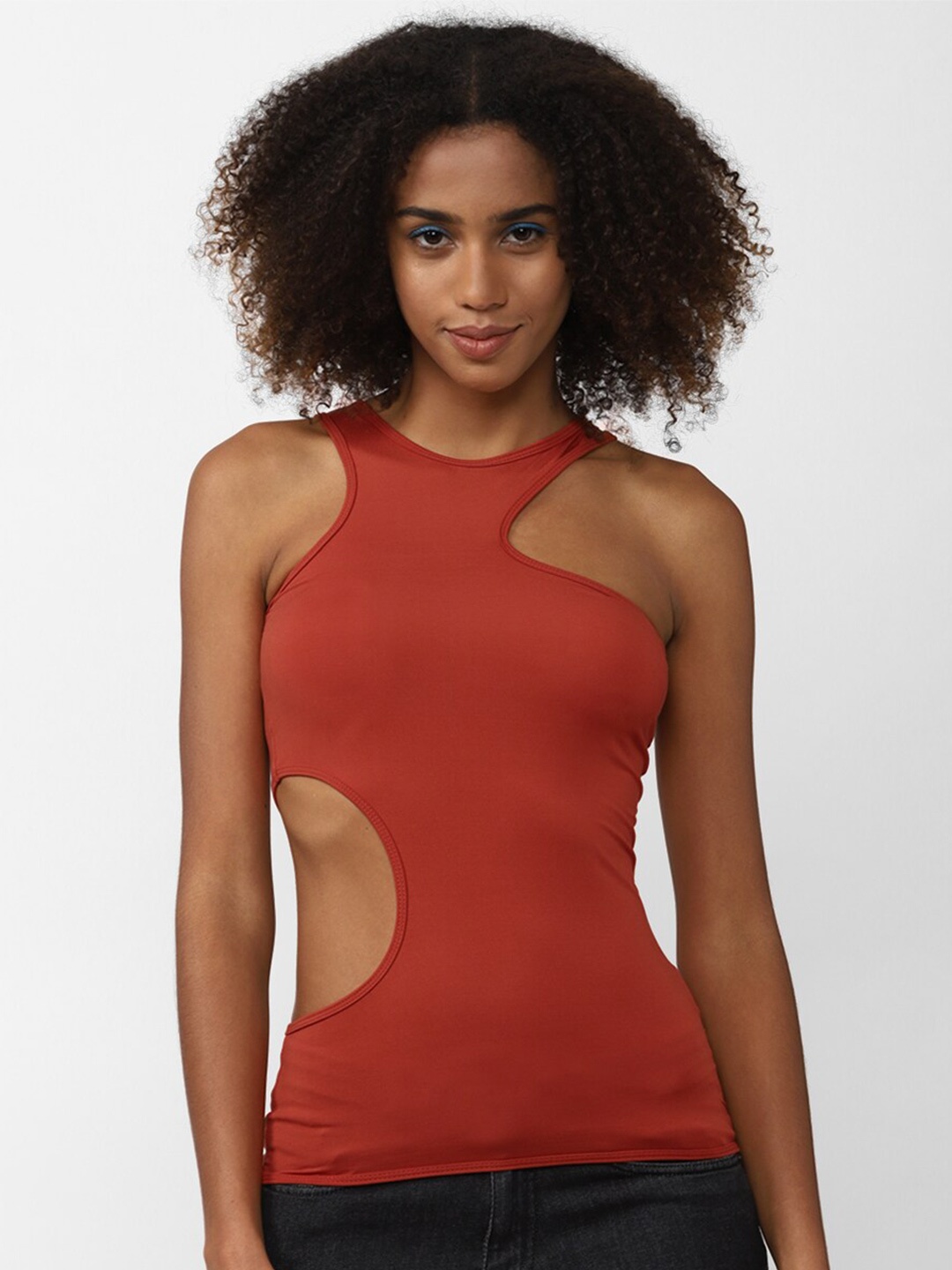 

FOREVER 21Round Neck Sleeveless Cut Out Tank Top, Red