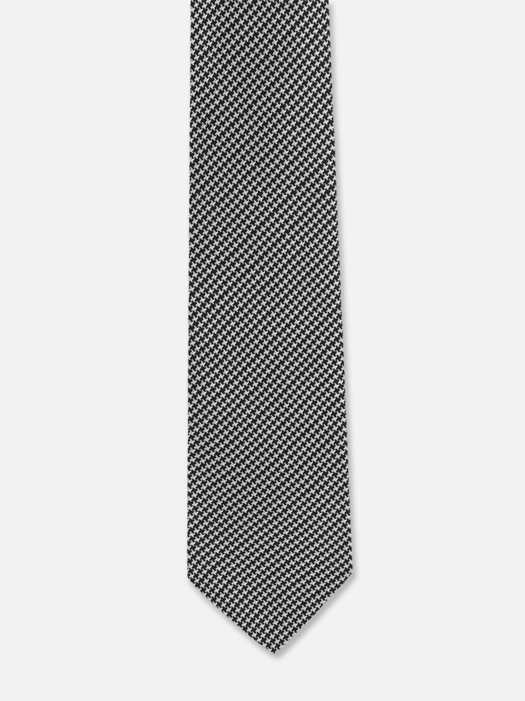 

Peter England Men Printed Formal Broad Tie, Grey