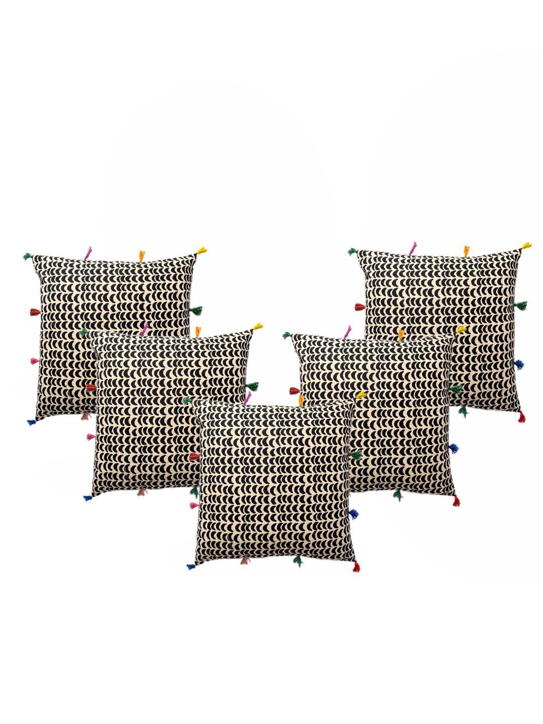 

Contrast Living Black & Cream-Coloured 5 Pieces Geometric Cotton Square Cushion Covers