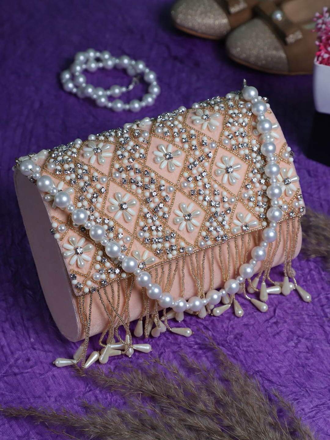 

Swisni Embellished Envelope Clutch, Peach