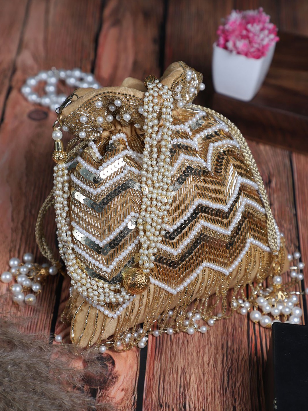 

Swisni Embellished Potli Clutch, Gold