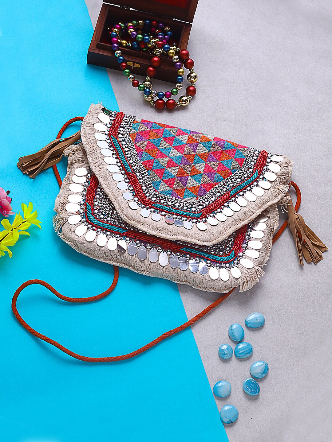 

Swisni Embellished Envelope Clutch, Red