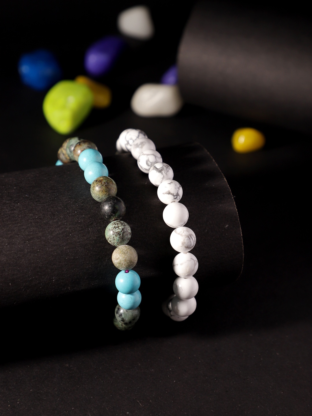

TAG 7 Set of 2 Natural Stone Turquoise Bracelet, White