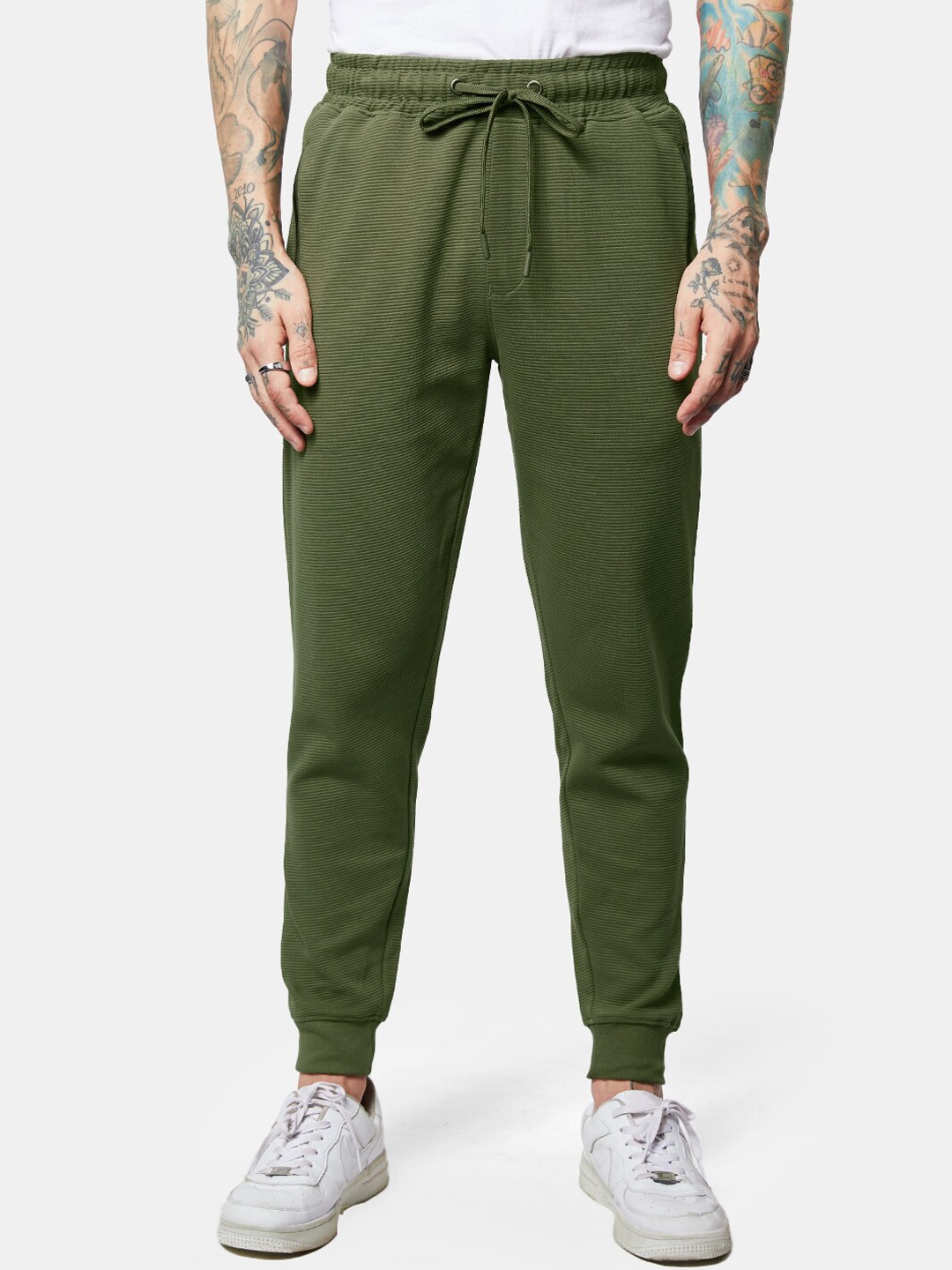 

The Souled Store Men Regular Fit Mid-Rise Jogger, Olive