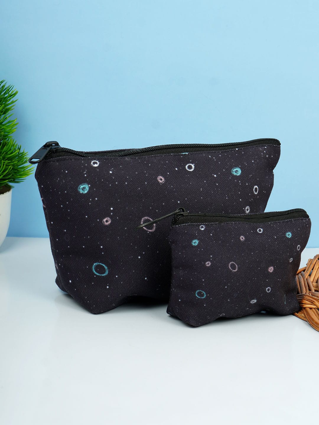 

Crazy Corner Set Of 2 Printed Canvas Travel Pouch, Black