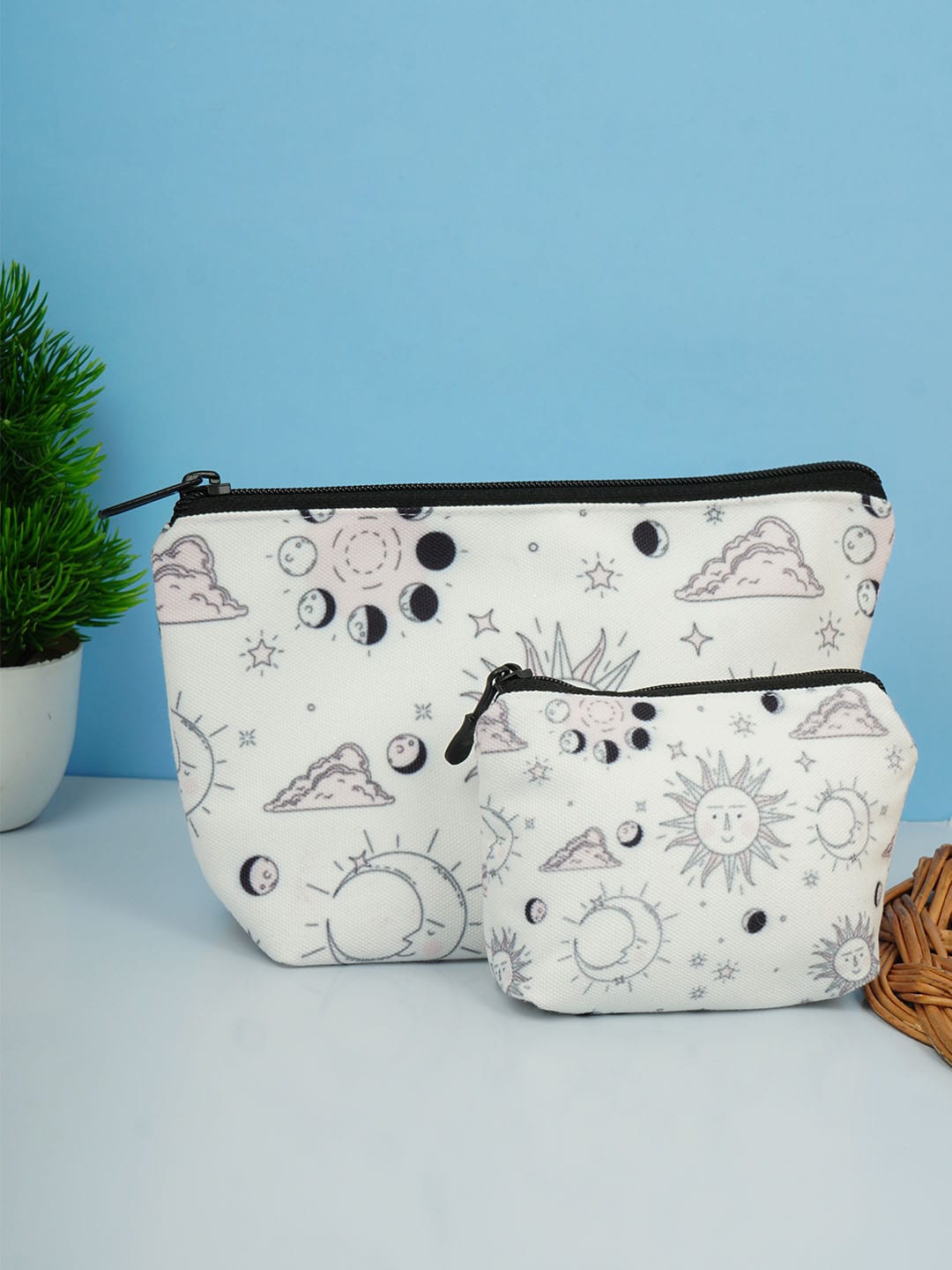 

Crazy Corner Set Of 2 Printed Travel Pouch, White