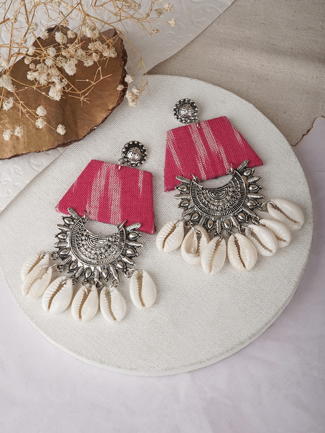 

TEEJH Zarina Silver-Plated Oxidised Contemporary Drop Earrings