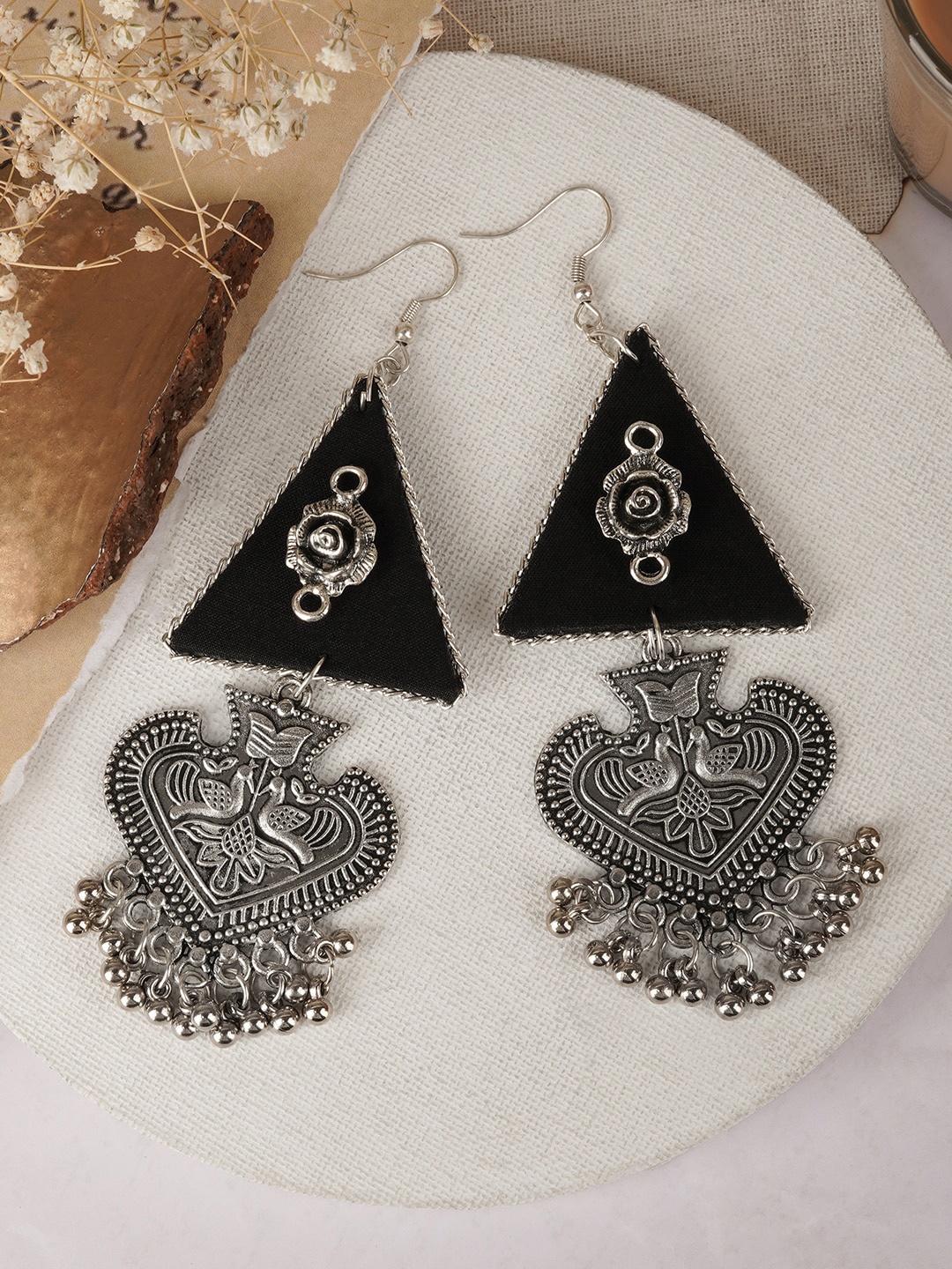 

TEEJH Silver-Plated Oxidised Contemporary Drop Earrings