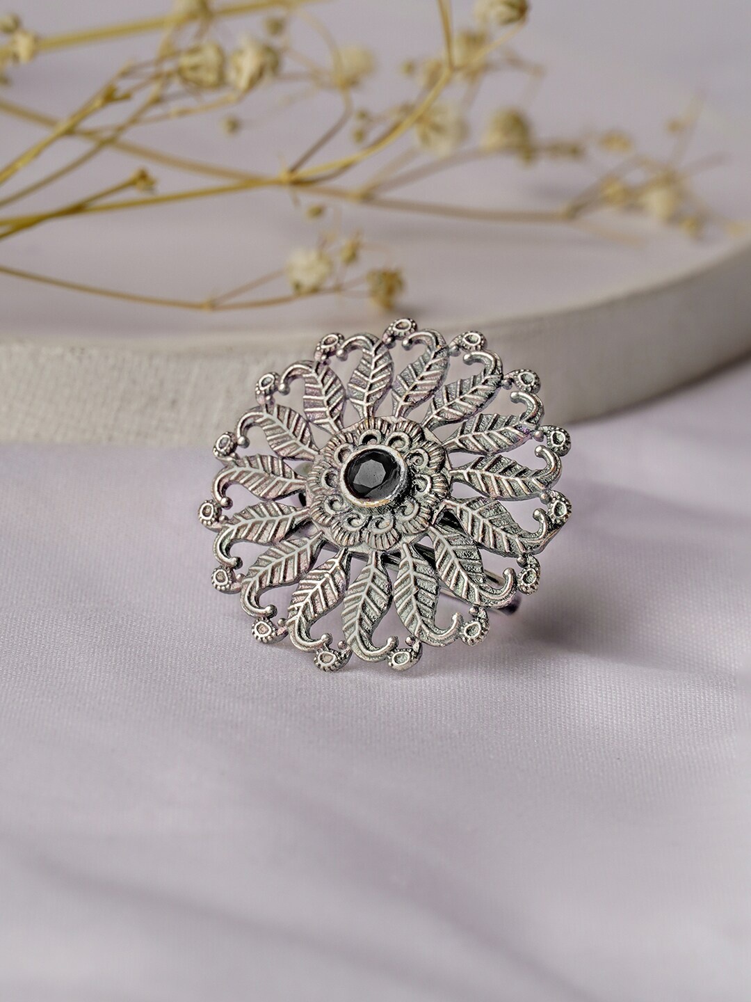 

TEEJH Silver-Plated Stone Studded Ring