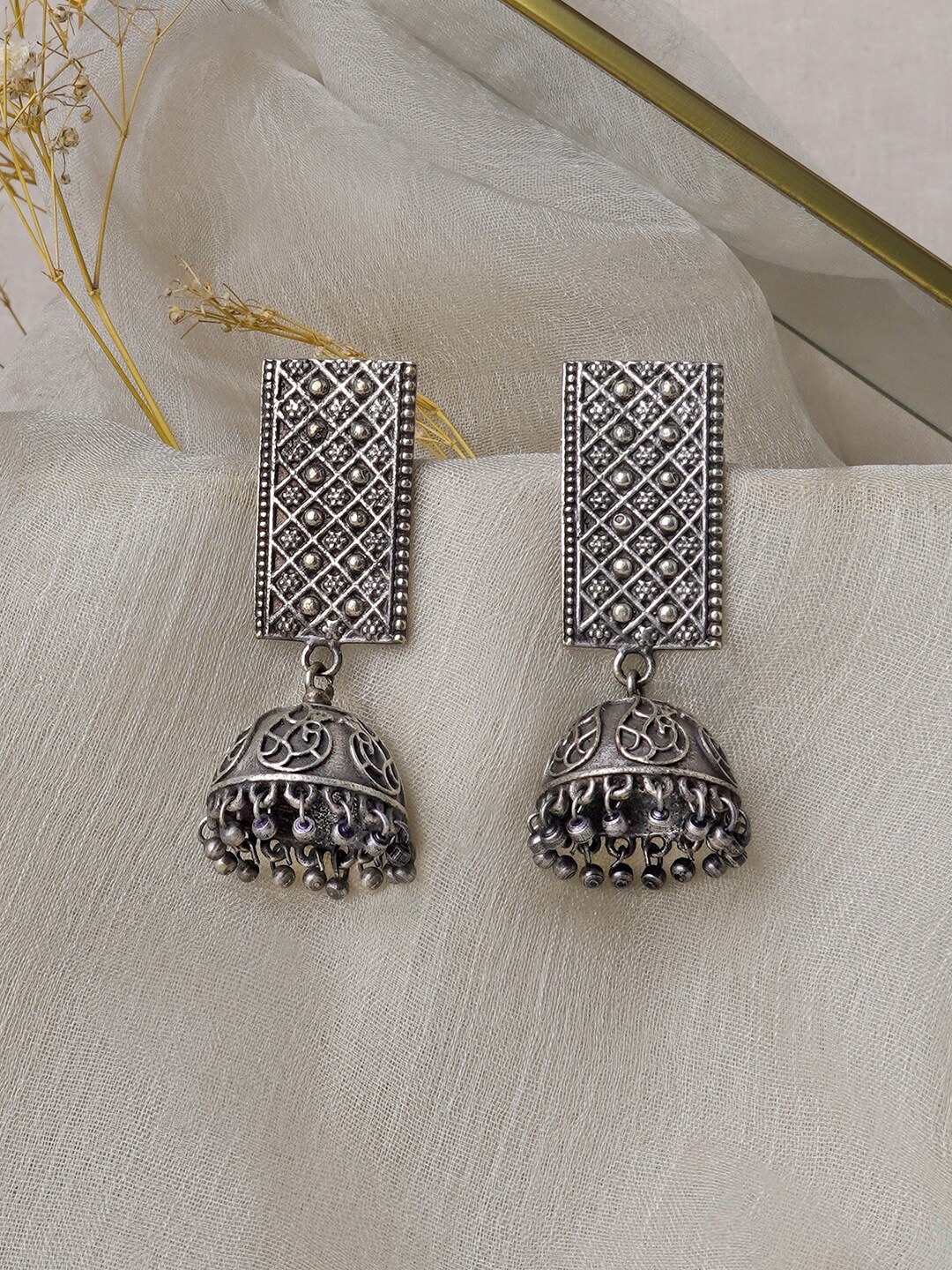 

TEEJH Silver-Plated Oxidised Contemporary Jhumkas Earrings
