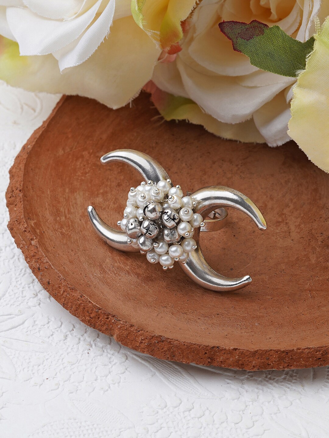 

TEEJH Silver-Plated Artificial-Beaded Ring