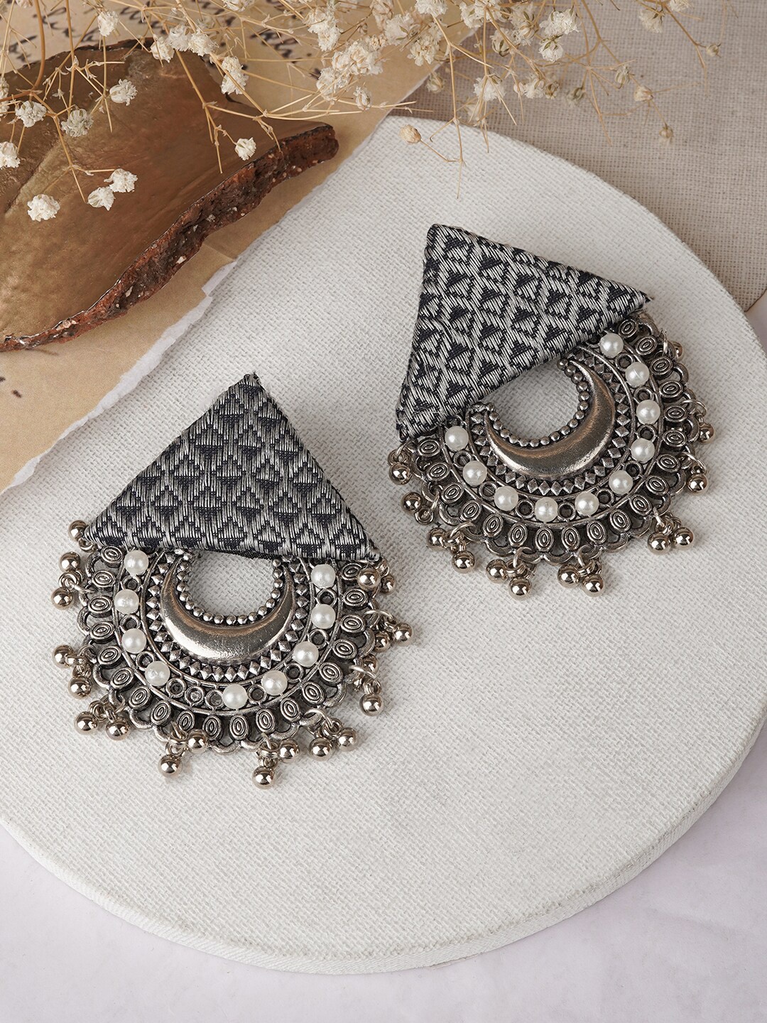 

TEEJH Silver-Plated Beaded Contemporary Drop Earrings