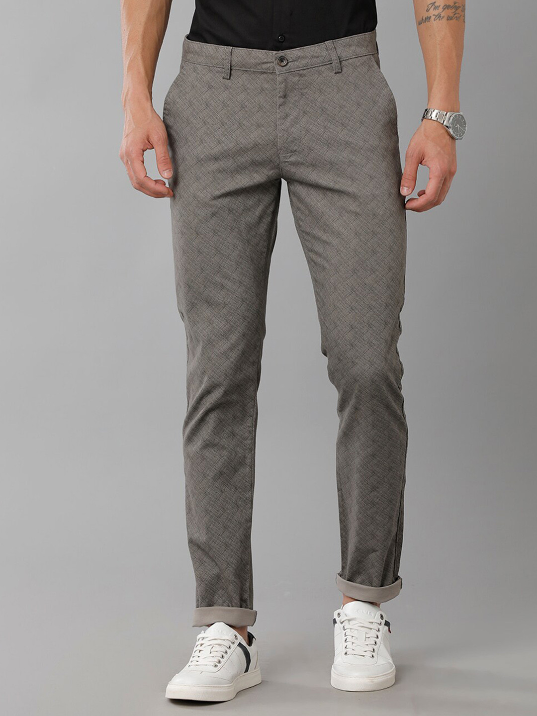 

Classic Polo Men Textured Classic Slim Fit Cotton Chinos Trousers, Grey