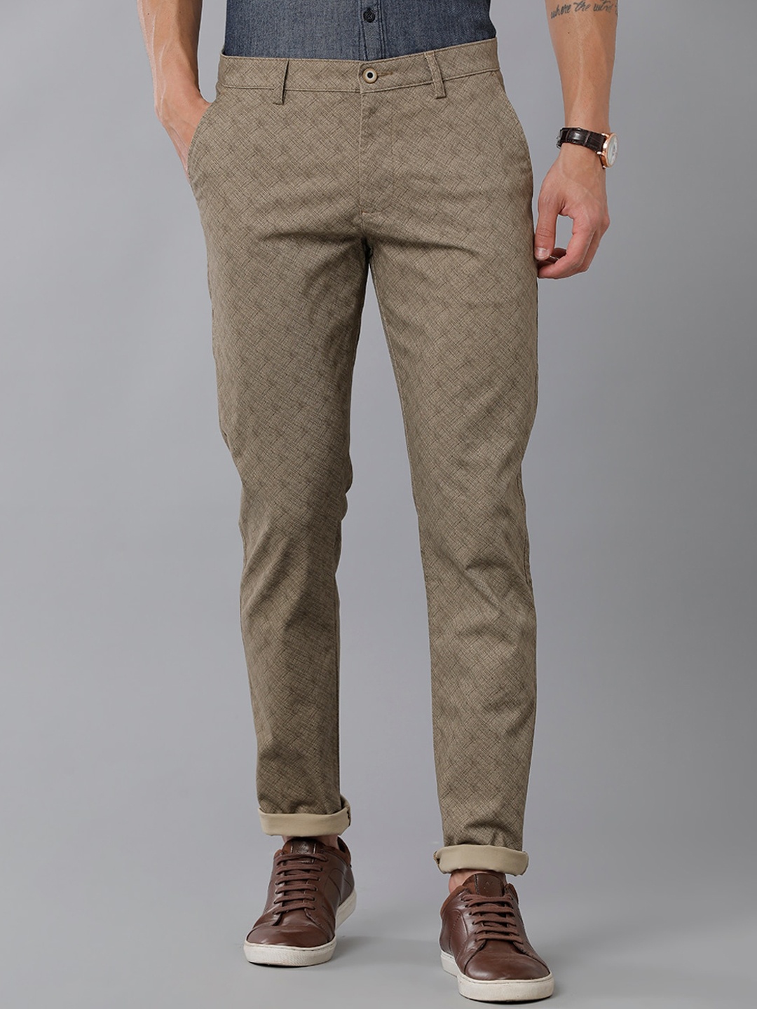 

Classic Polo Men Self Design Classic Slim Fit Chinos Trousers, Khaki
