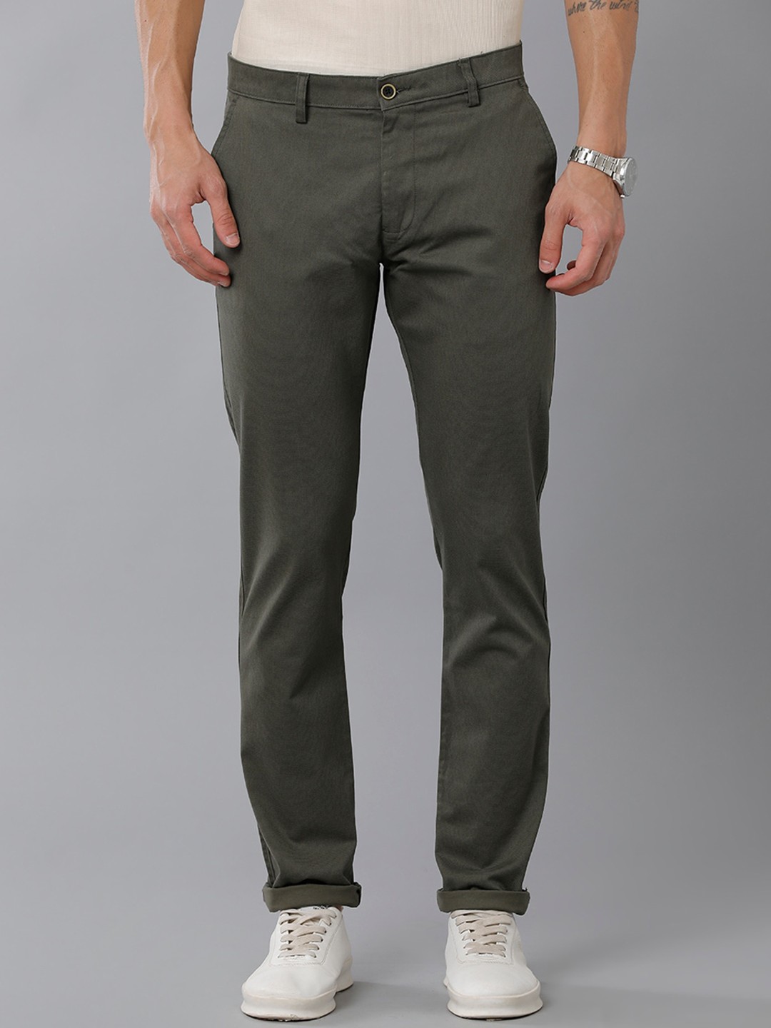 

Classic Polo Men Classic Slim Fit Chinos Mid-Rise Trousers, Olive