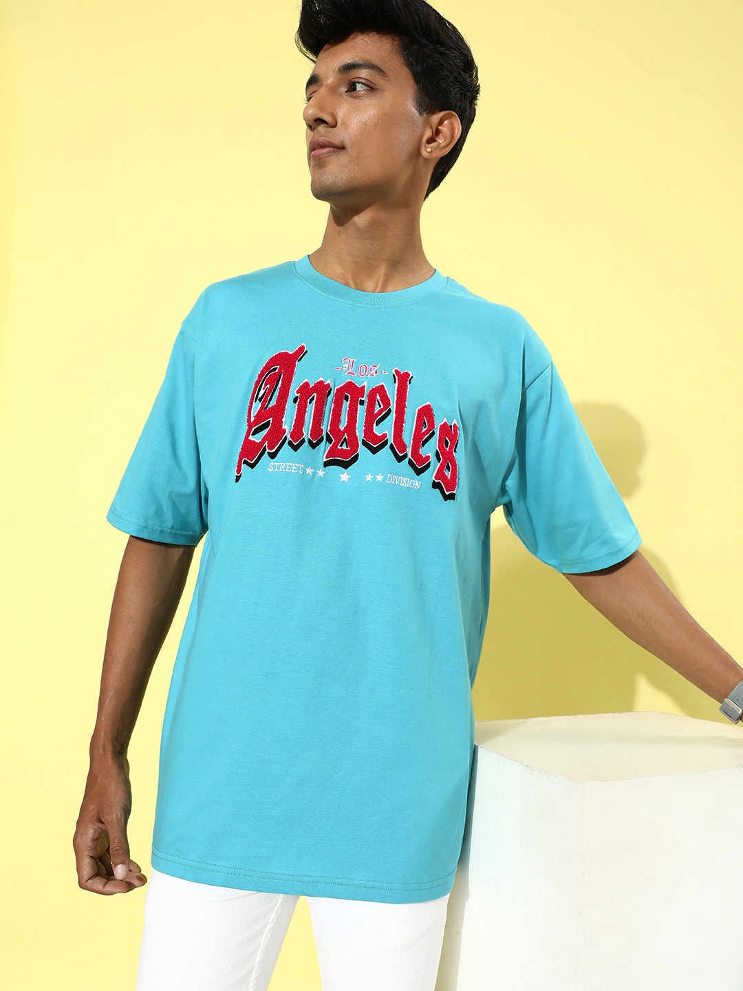 

Difference of Opinion Men Blue Typography Embroidered Oversize Pure Cotton Longline T-shirt