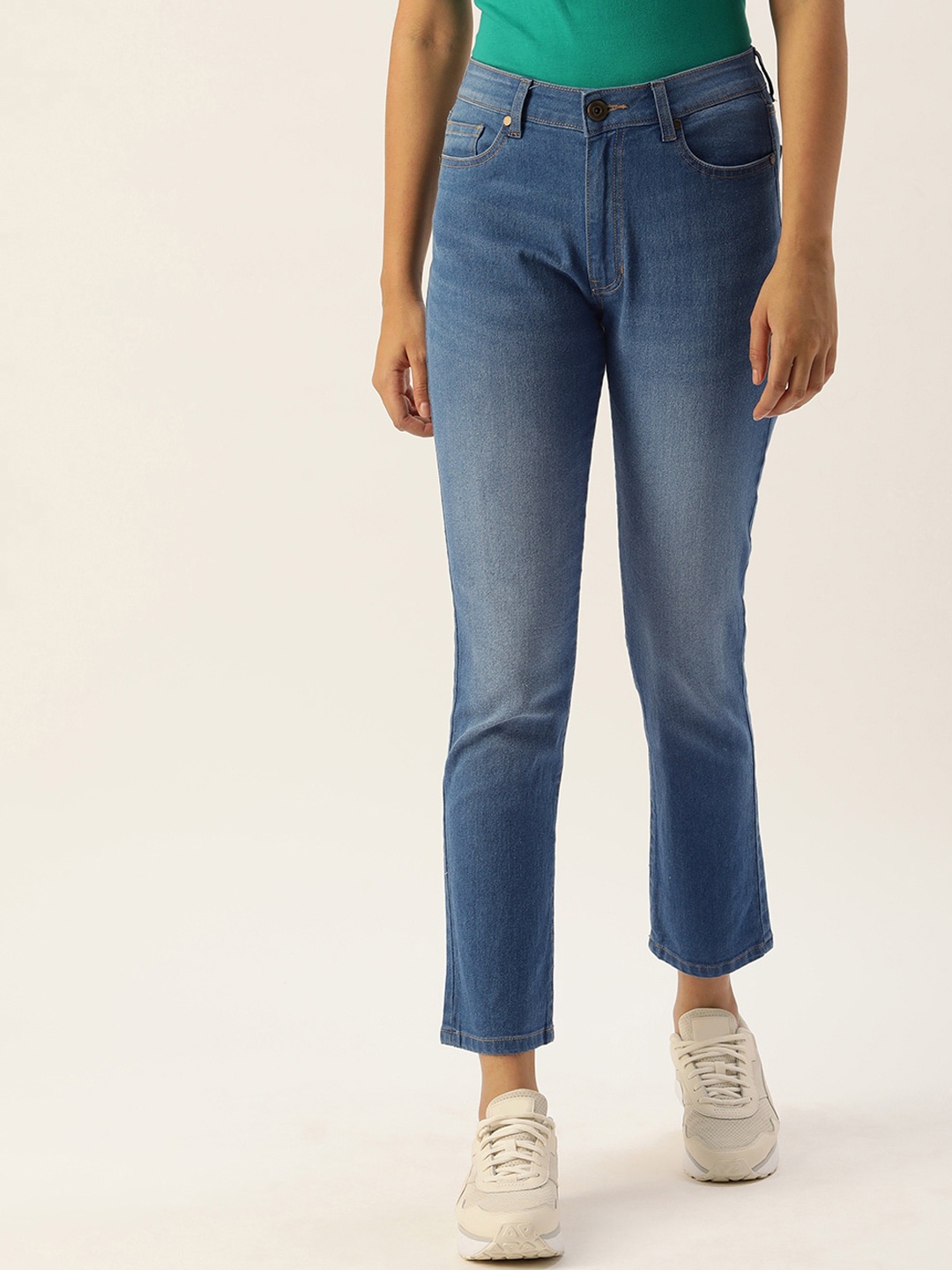

IVOC Women Boyfriend Fit Light Fade Jeans, Blue