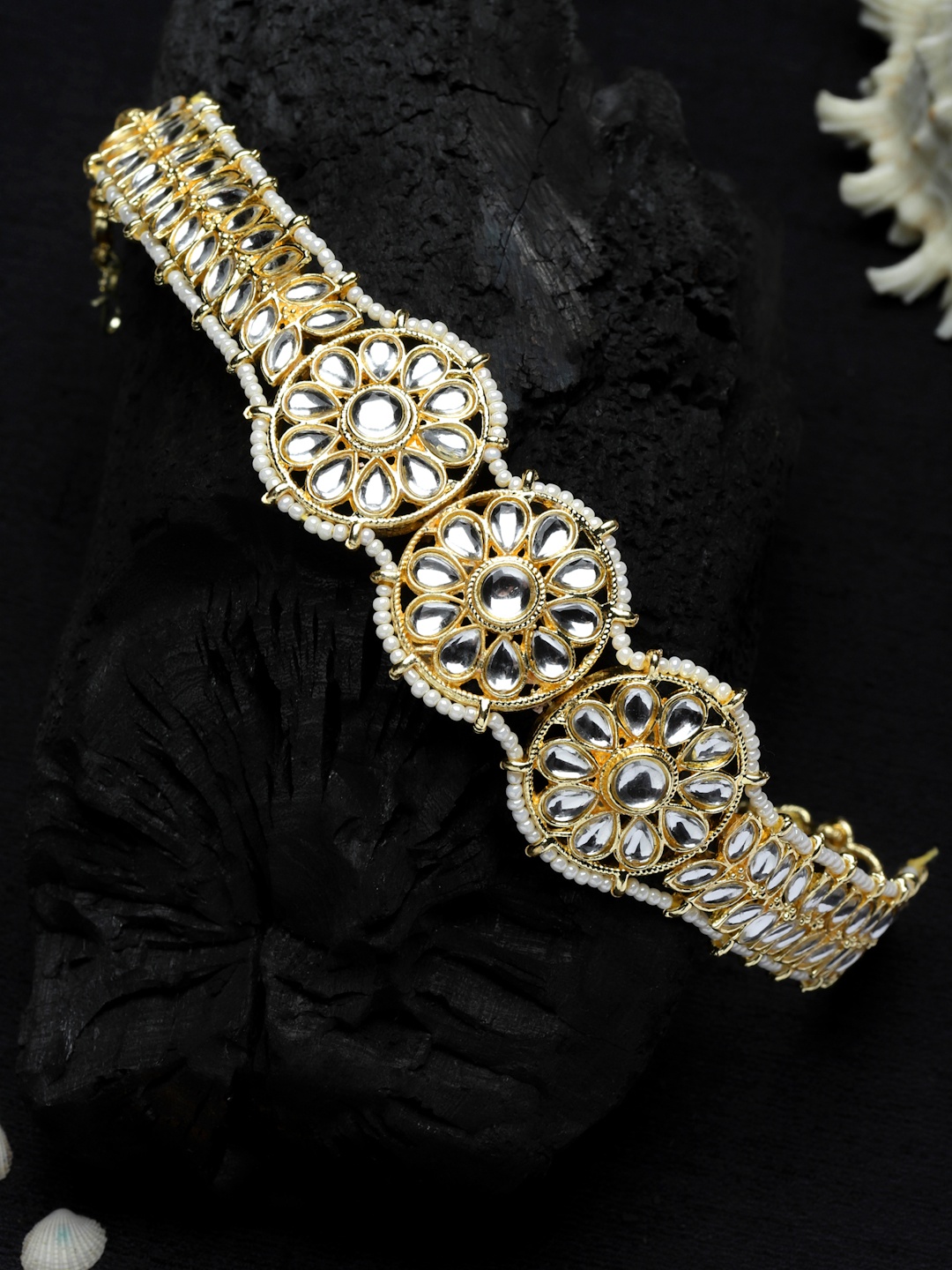 

Sanjog Gold-Plated Kundan-Studded & Pearl Beaded Hairband Sheeshpatti Matha Patti