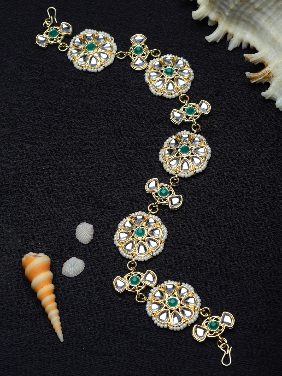 

Sanjog Gold-Plated Kundan-Studded & Pearl Beaded Matha Patti