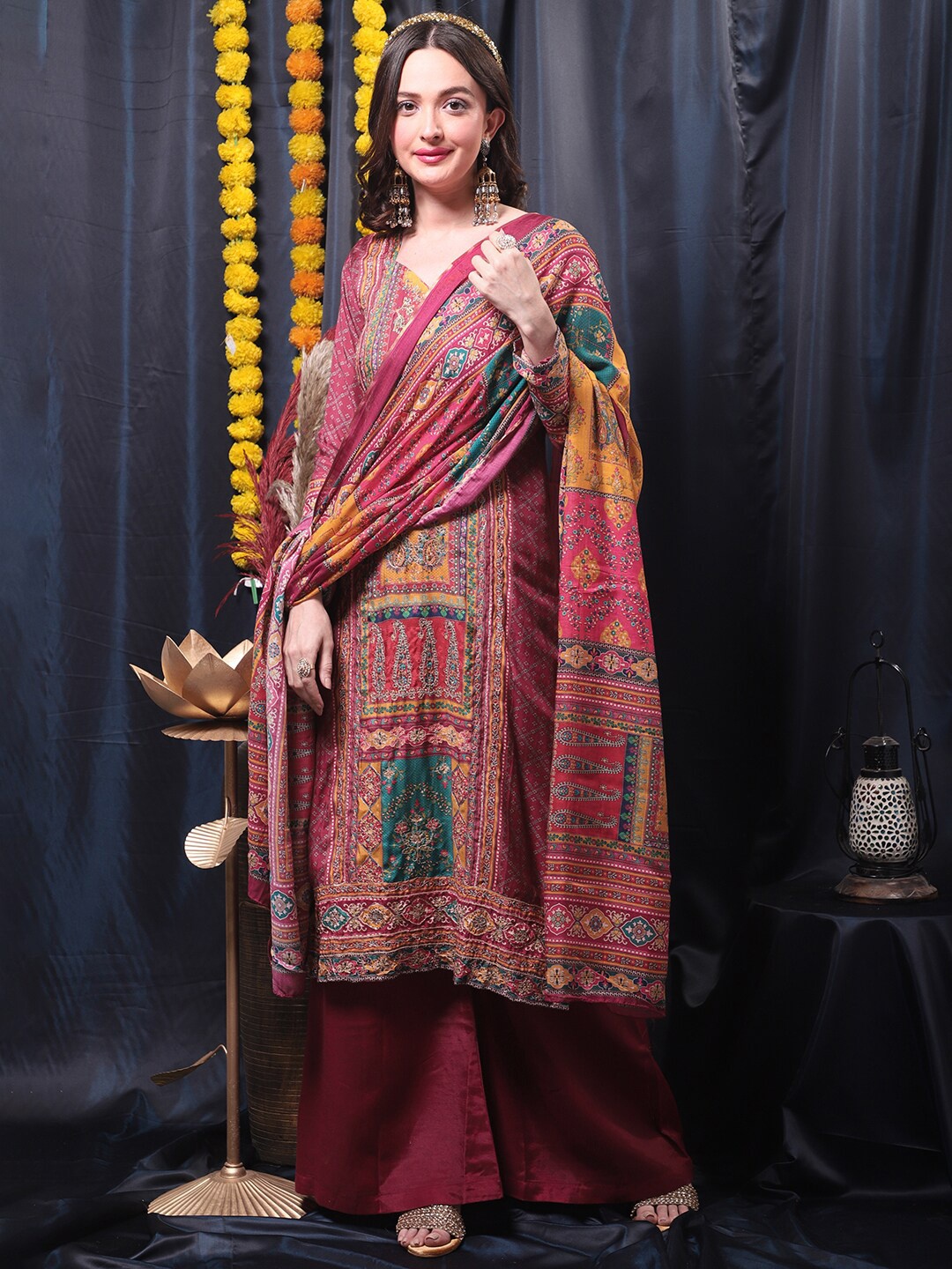 

Stylee LIFESTYLE Printed Pure Silk Unstitched Dress Material, Burgundy