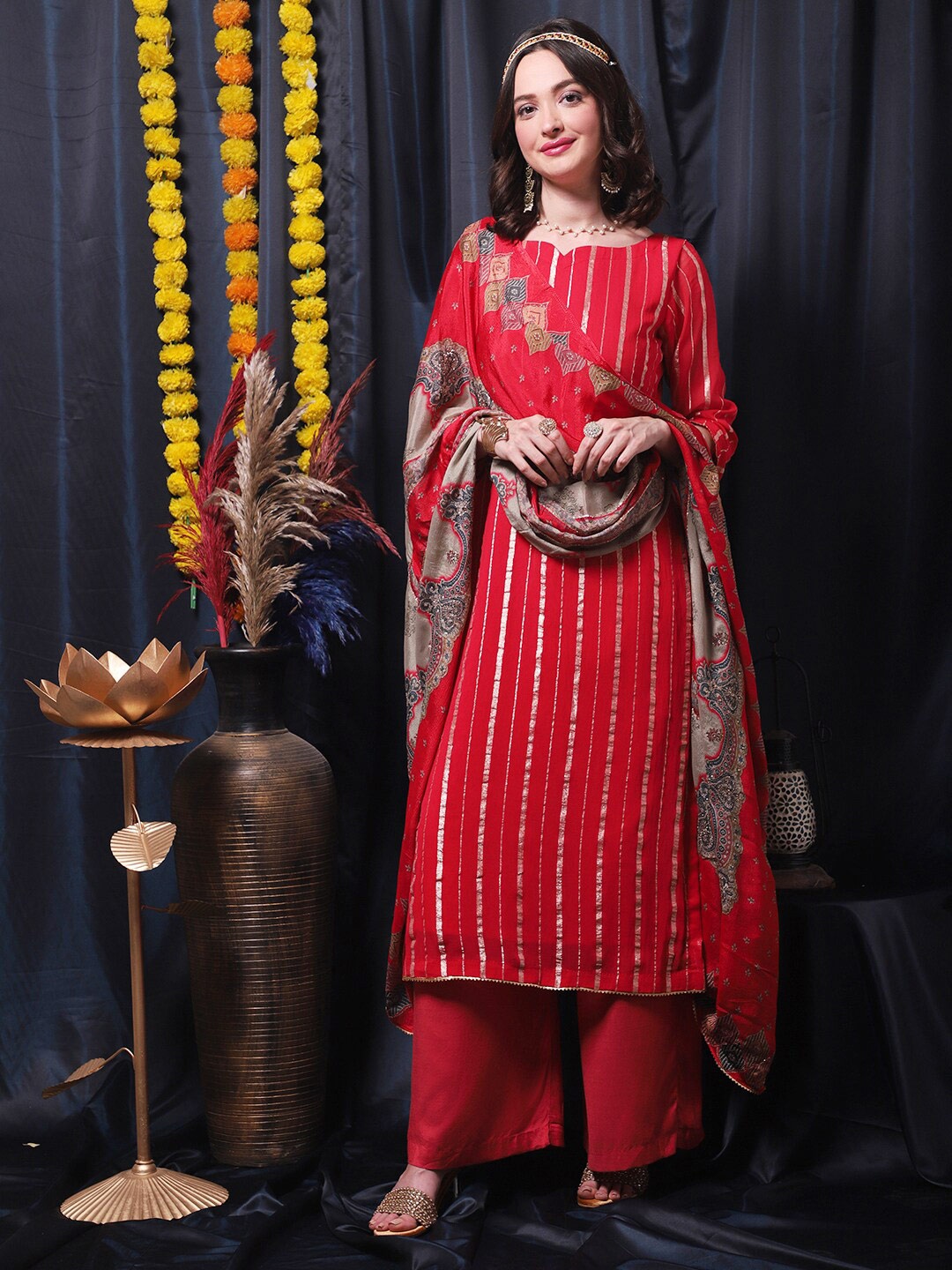 

Stylee LIFESTYLE Printed Silk Georgette Unstitched Dress Material, Red