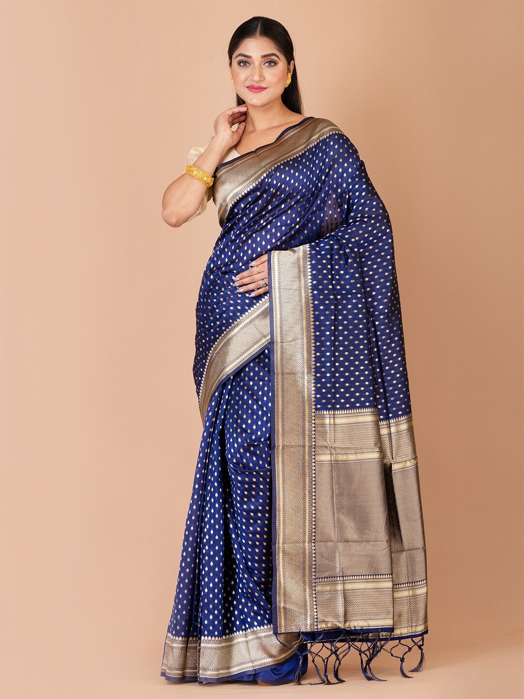

Laa Calcutta Ethnic Woven Design Zari Banarasi Saree, Navy blue