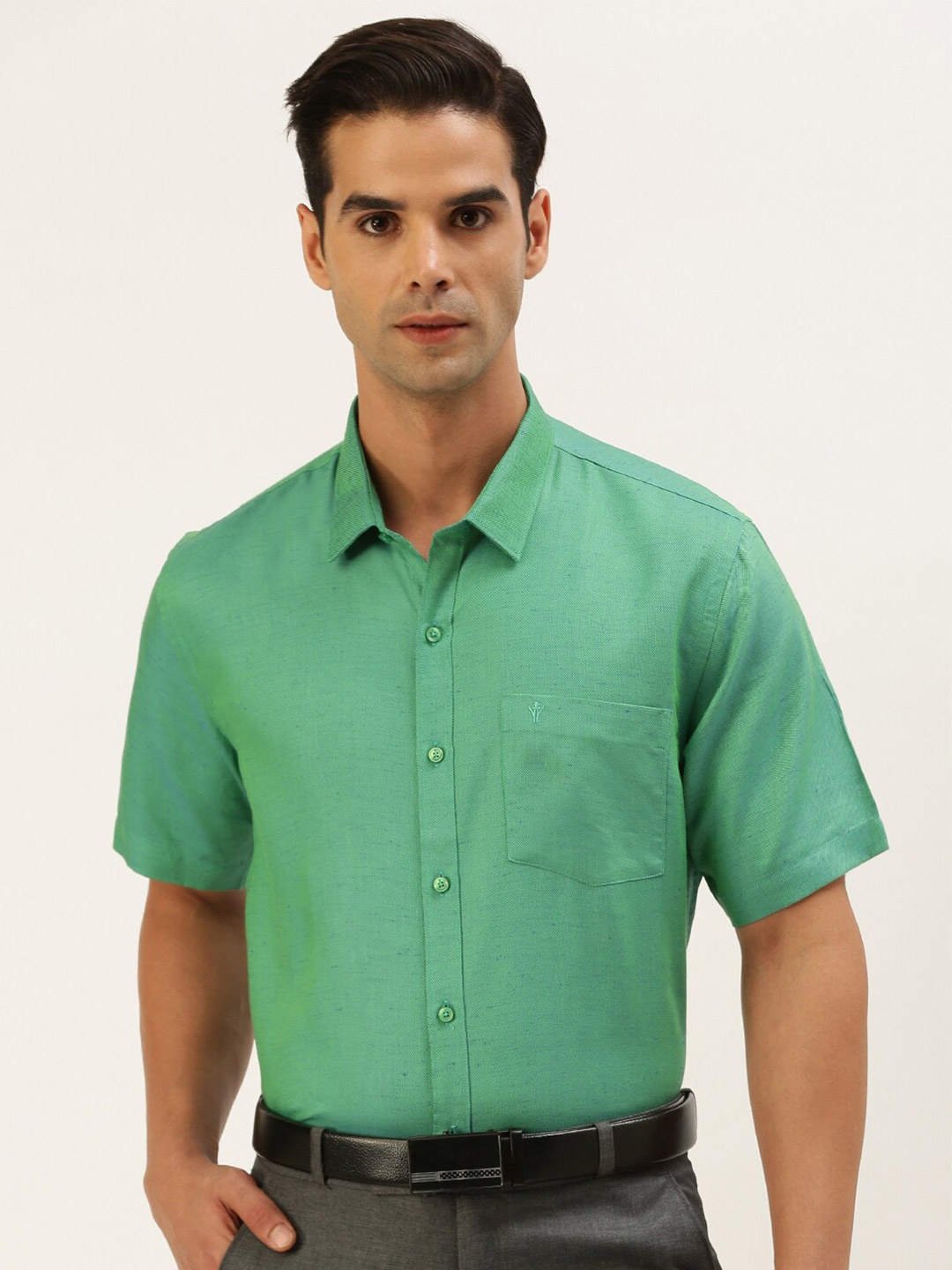 

Ramraj Spread Collar Pure Cotton Formal Shirt, Green