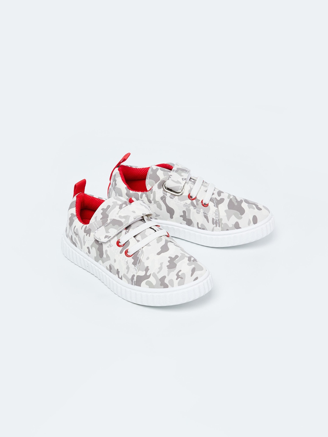 

Fame Forever by Lifestyle Boys Printed Comfort Insole Basics Sneakers, Grey