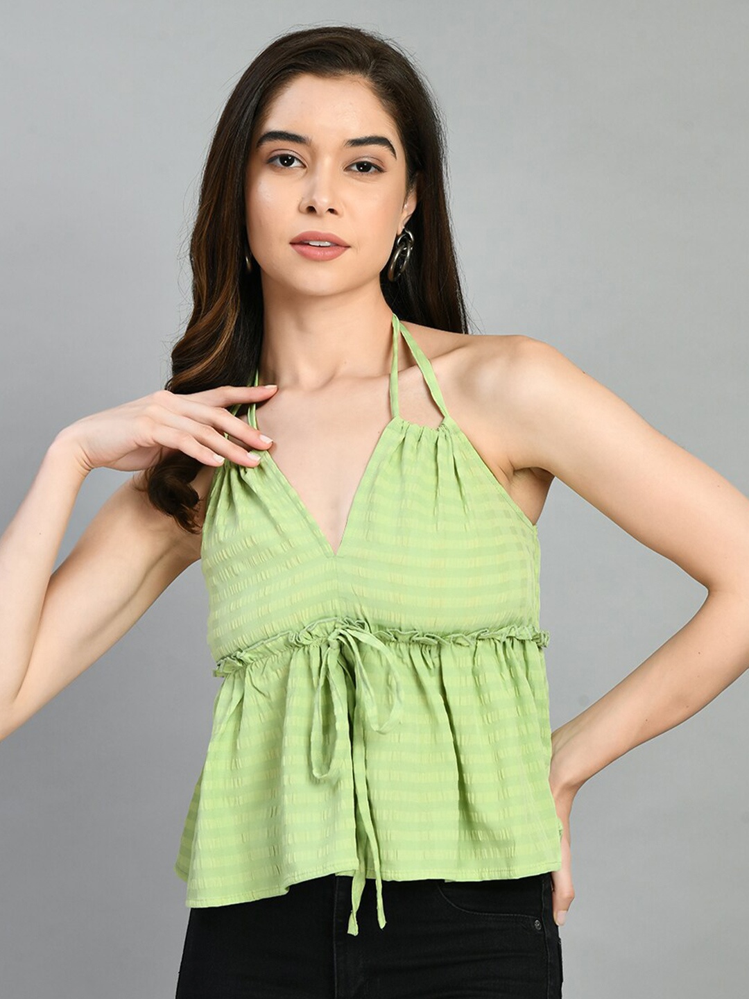 

PRETTY LOVING THING Halter Neck Tie Ups Empire Top, Green