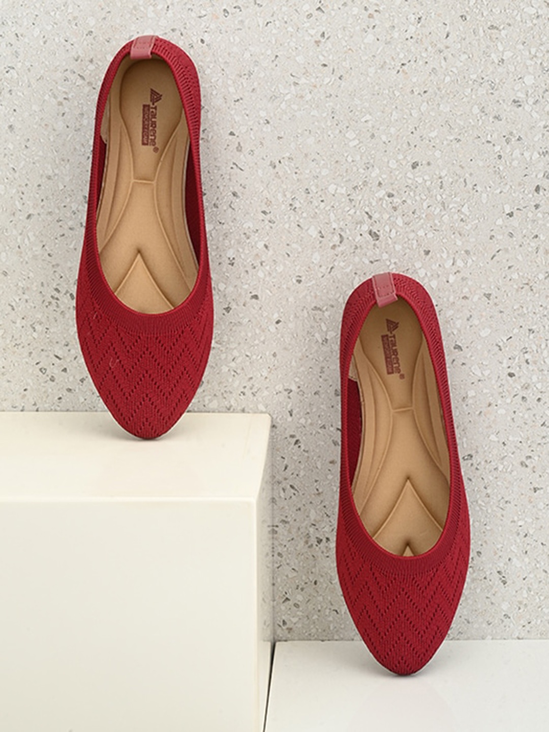 

TAURENE Women Textured Fabric Slip-On Ballerinas, Red