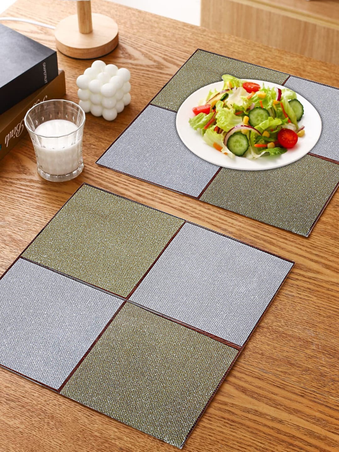 

Kuber Industries 6-Pieces Textured Heat Resistant Table Placemats, Silver