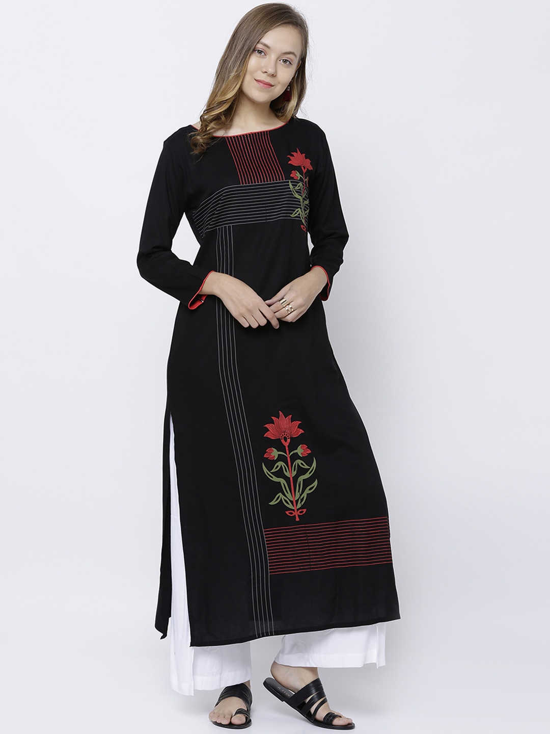 

Vishudh Women Black Printed Straight Kurta