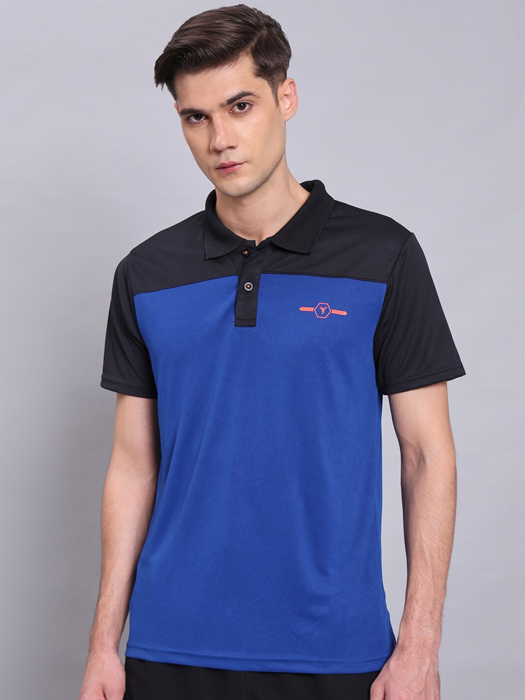 

Technosport Antimicrobial Colourblocked Polo Collar Slim Fit T-shirt, Blue