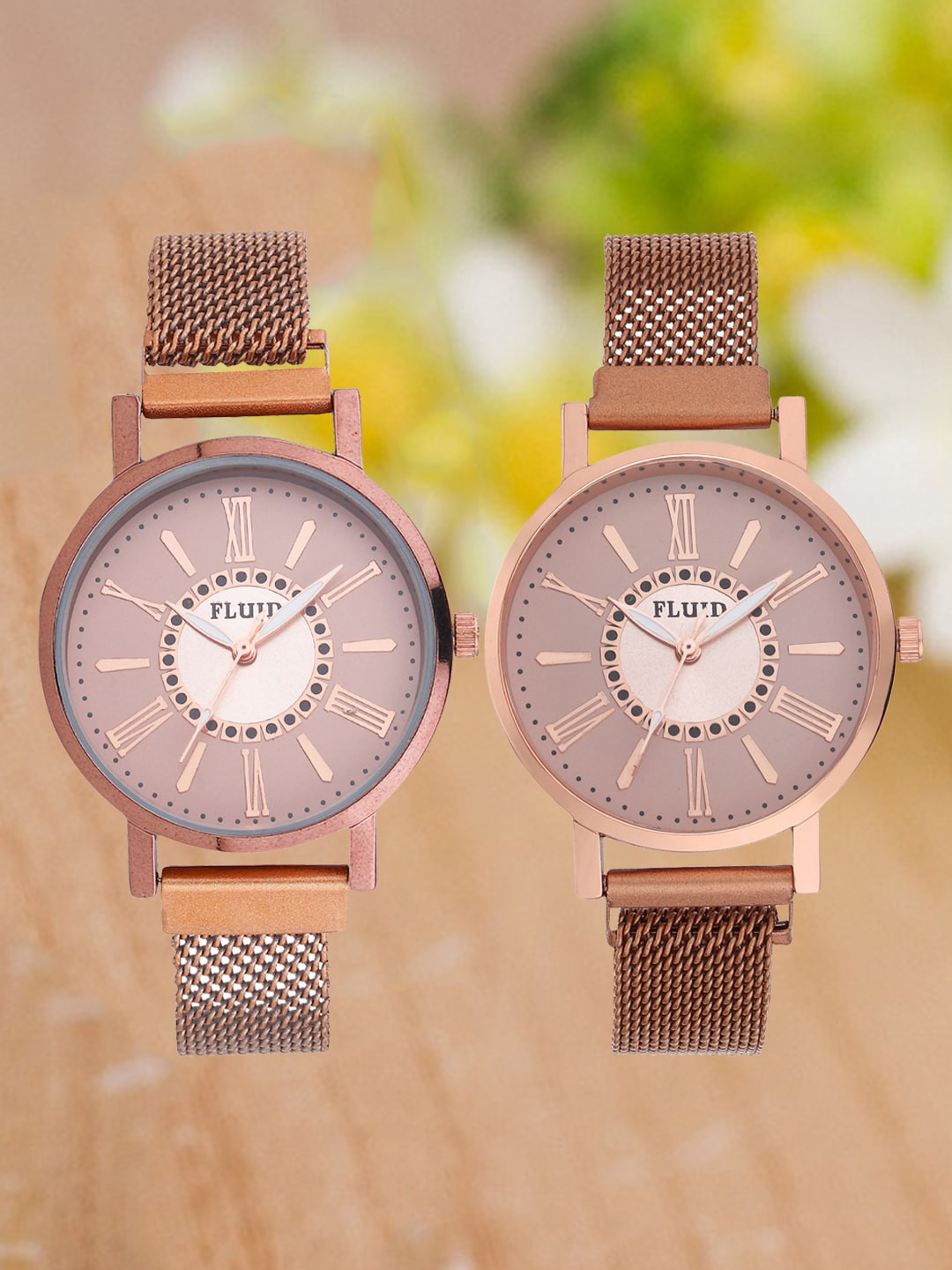 

FLUID Women Pack Of 2 Embellished Bracelet Style Straps Analogue Watch FL2-023-RG02-CP02, Rose