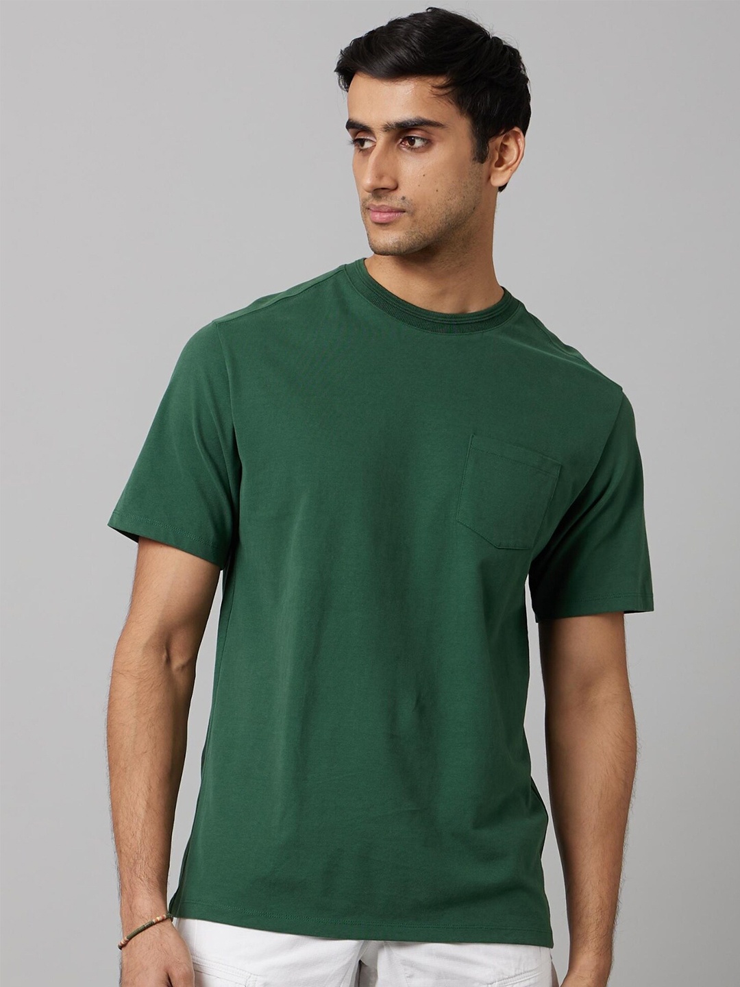

Celio Round neck Cotton Casual T-shirt, Green