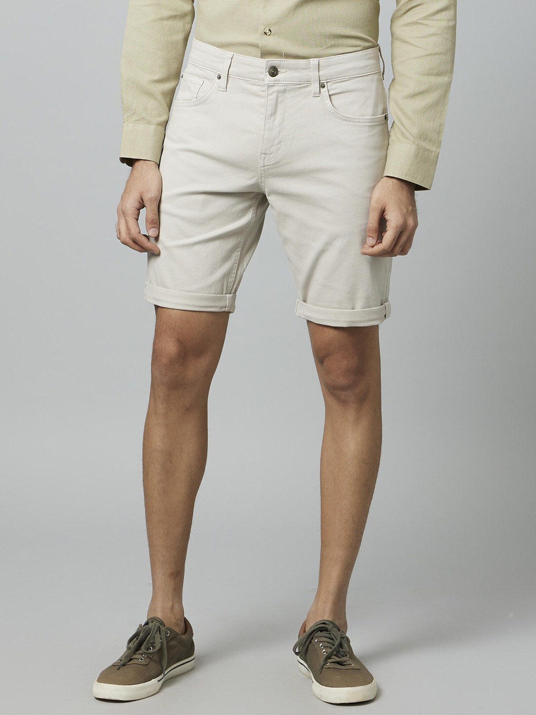 

Celio Men Mid-Rise Cotton Shorts, Off white