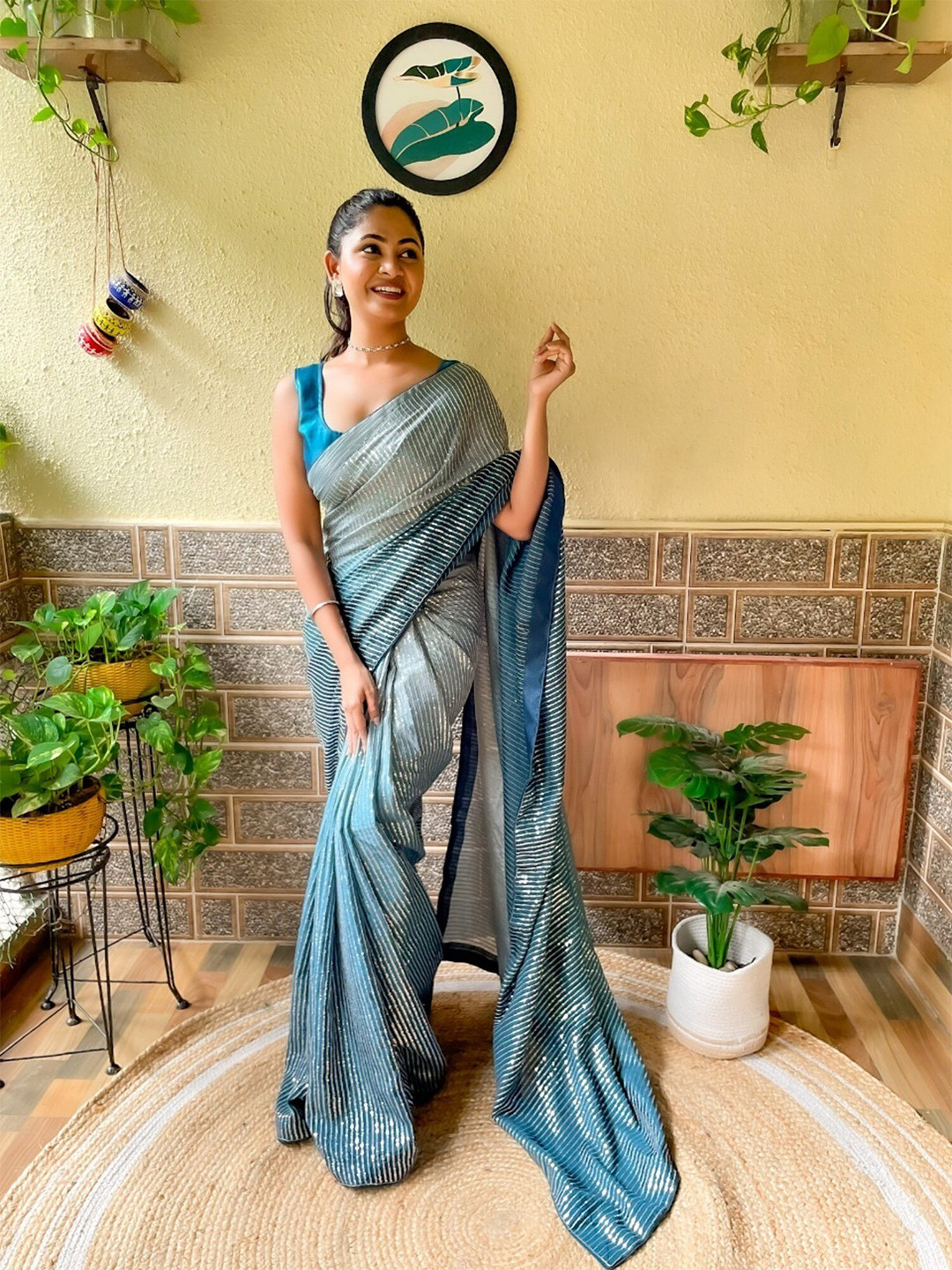 

Mitera Embellished Sequinned Art Silk Saree, Teal