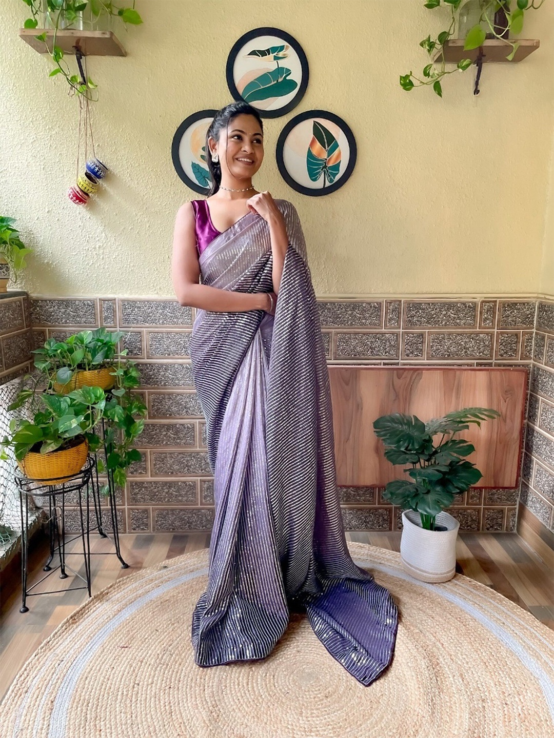 

Mitera Sequinned Art Silk Saree, Purple