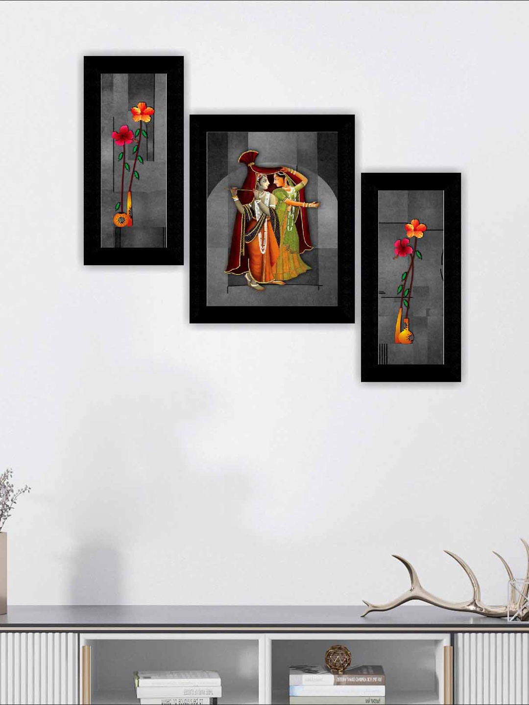 

SAF Black & Grey 3 Pieces Radha Krishna Modern Wall Art Painting